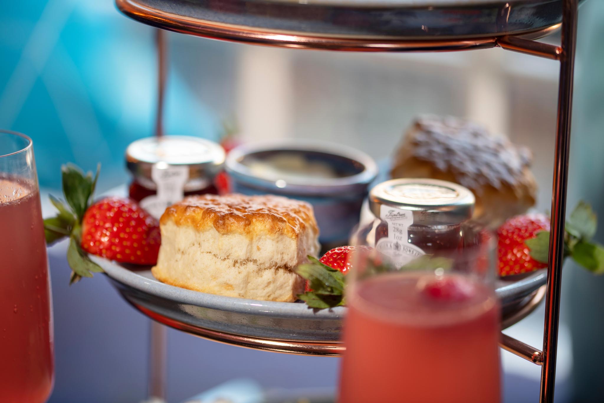 mothers-day-afternoon-tea-cocktail