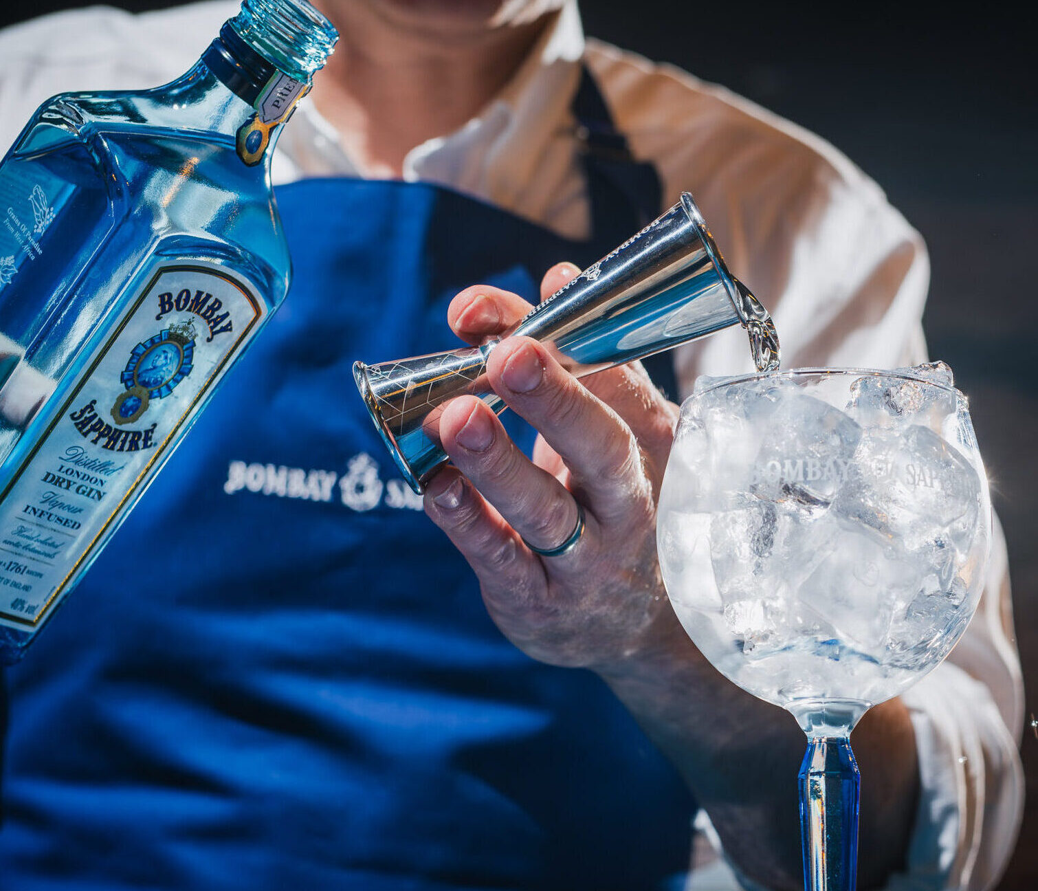 bombay-sapphire-mill-bar